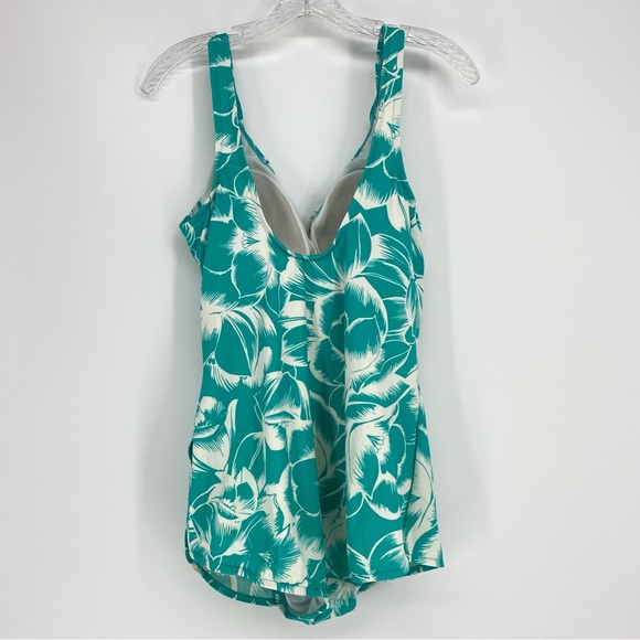 Croft & Barrow Plus Size One Piece Turquoise And White Skirted Swim Suit 18 - Picture 2 of 5